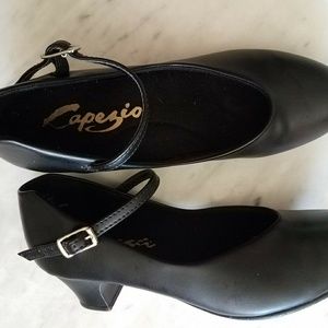 Capezio  Foot Light Dance Shoes